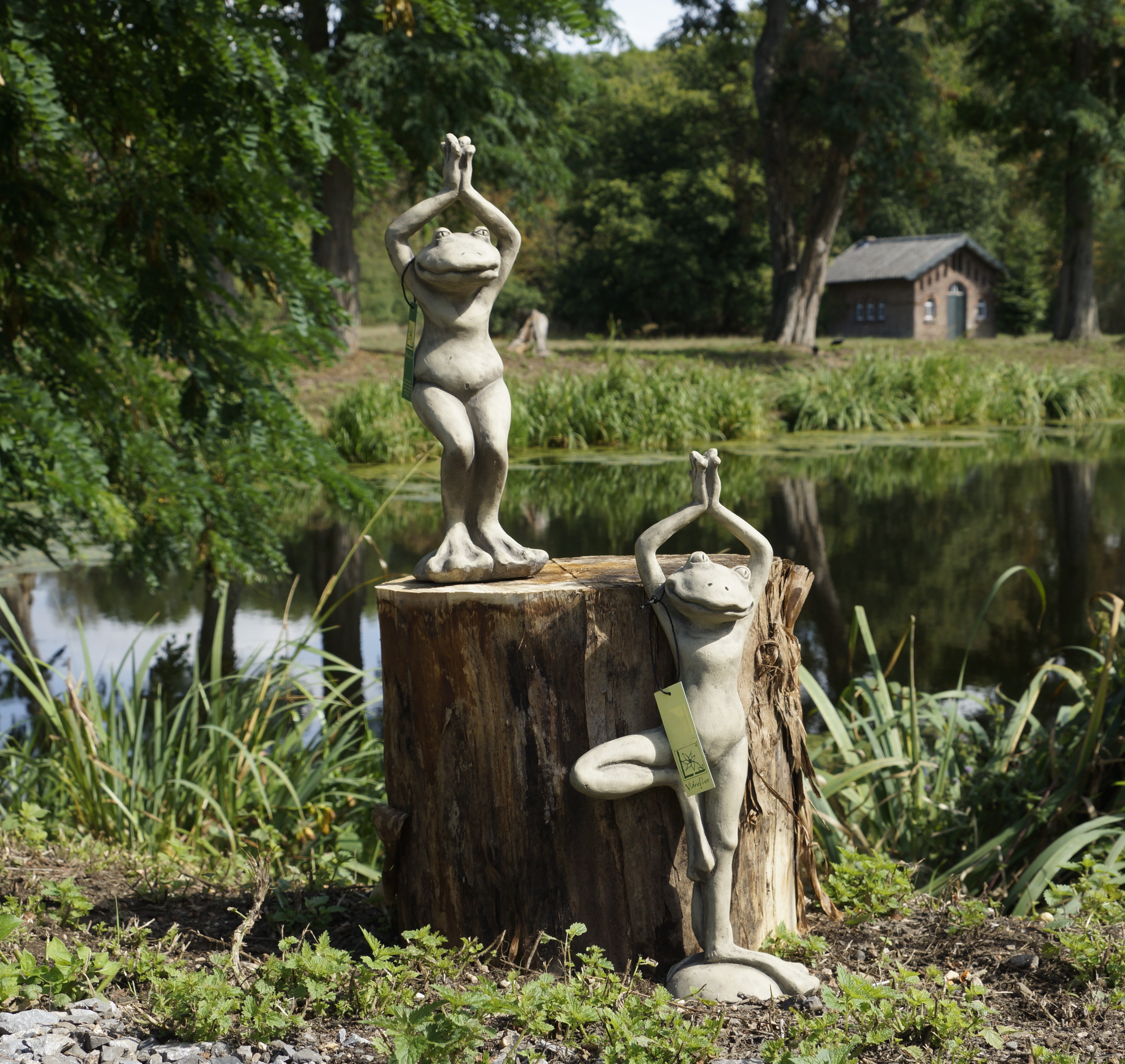 Gartenskulptur | YOGA-FROSCH – Der Baum