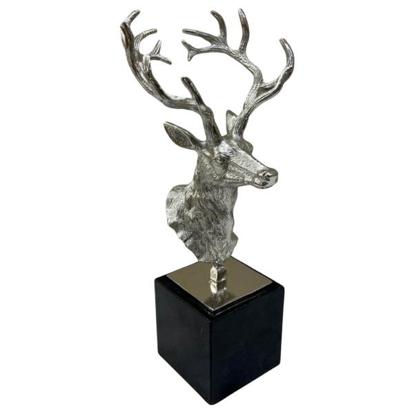 Hirsch-Skulptur CERF